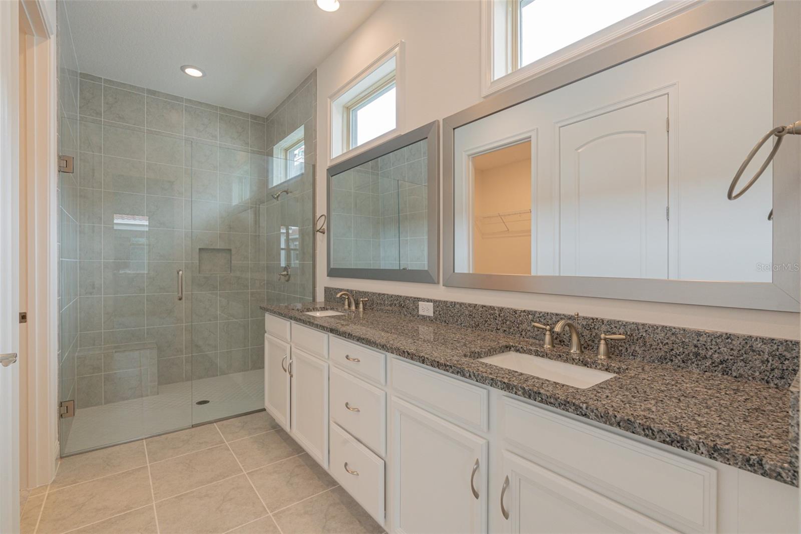 Image 22 of 39 For 13351 Camborne Place