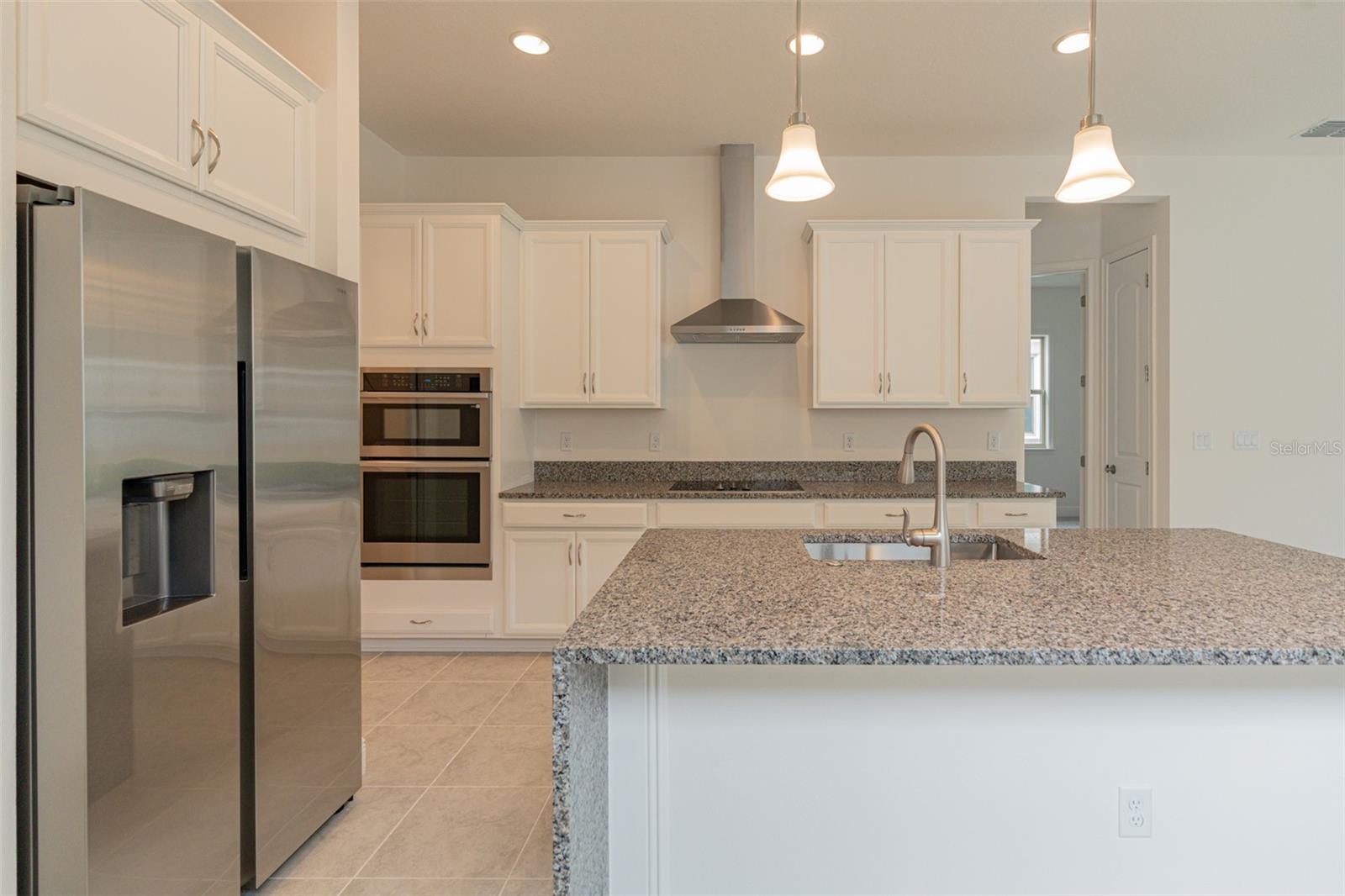 Image 8 of 39 For 13351 Camborne Place