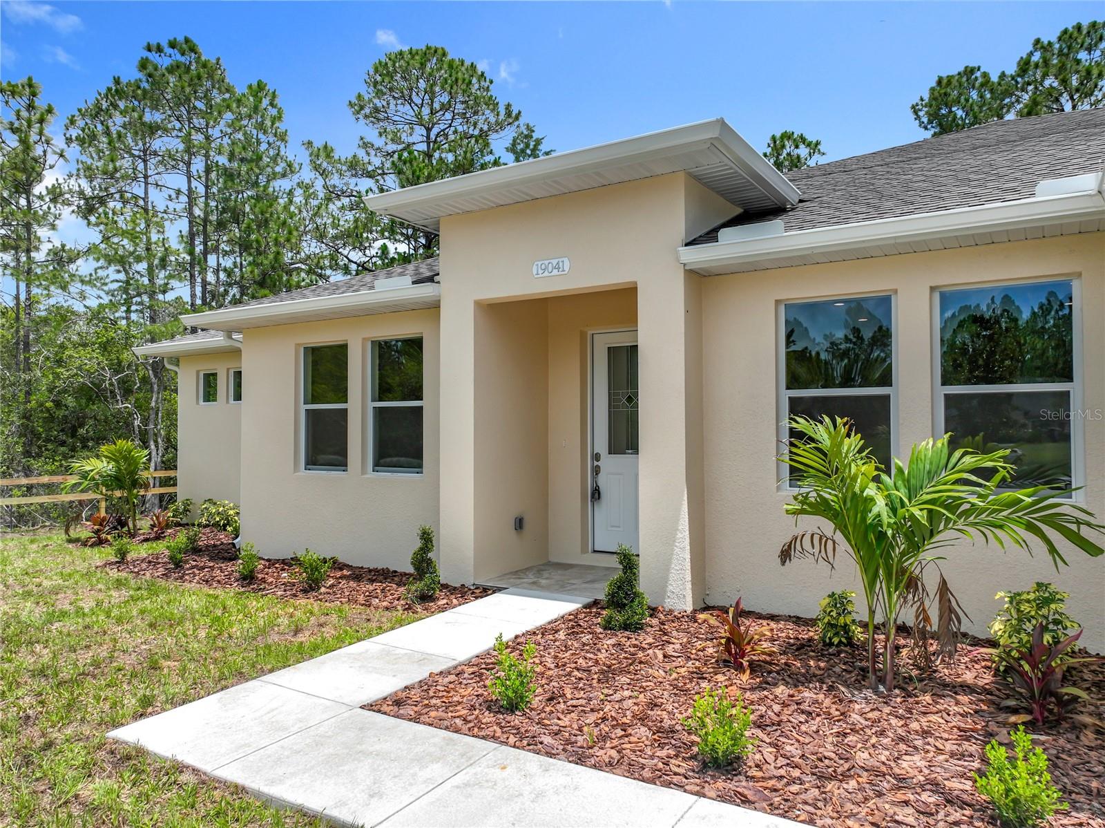 Image 2 of 67 For 19041 Mardi Gras Street