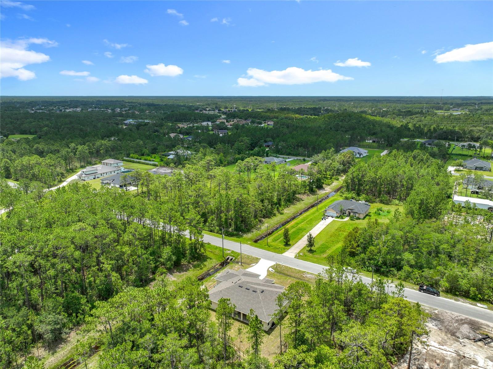 Image 61 of 67 For 19041 Mardi Gras Street