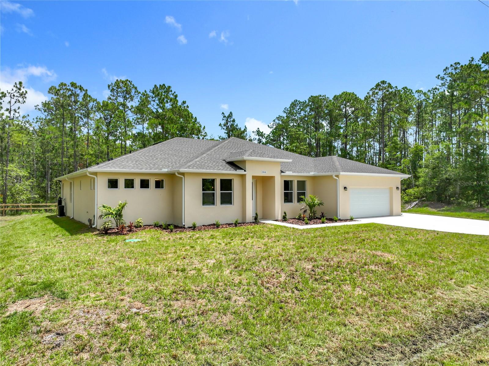 Image 66 of 67 For 19041 Mardi Gras Street