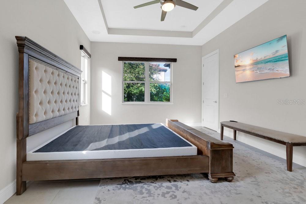 Image 20 of 37 For 15607 Sylvester Palm Drive