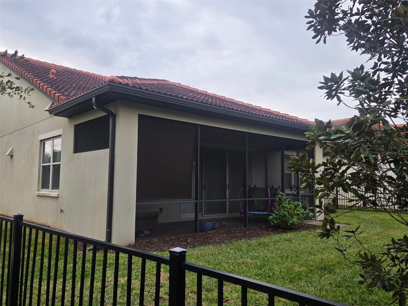 Image 7 of 7 For 15607 Sylvester Palm Drive