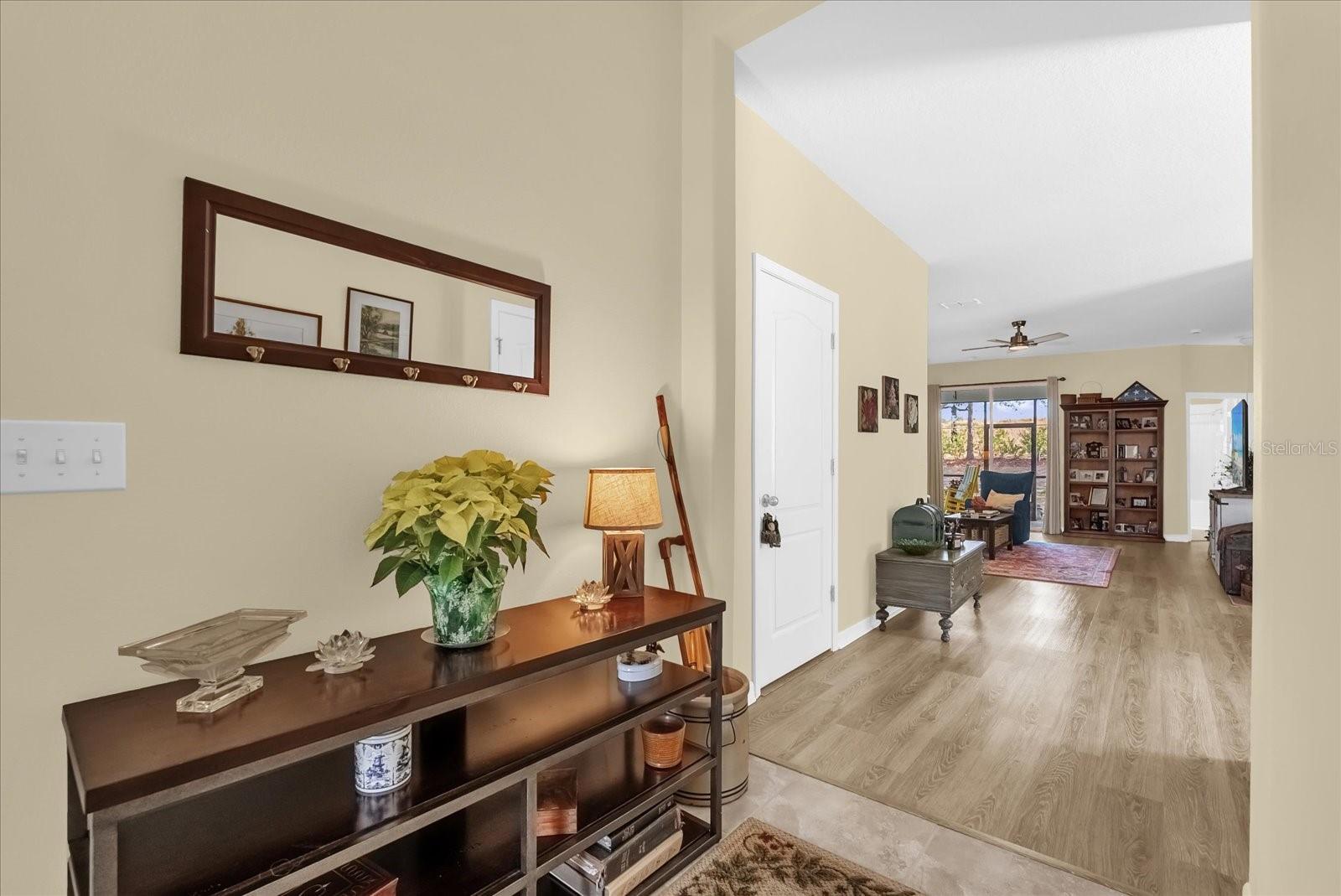 Image 21 of 48 For 3808 Serena Lane