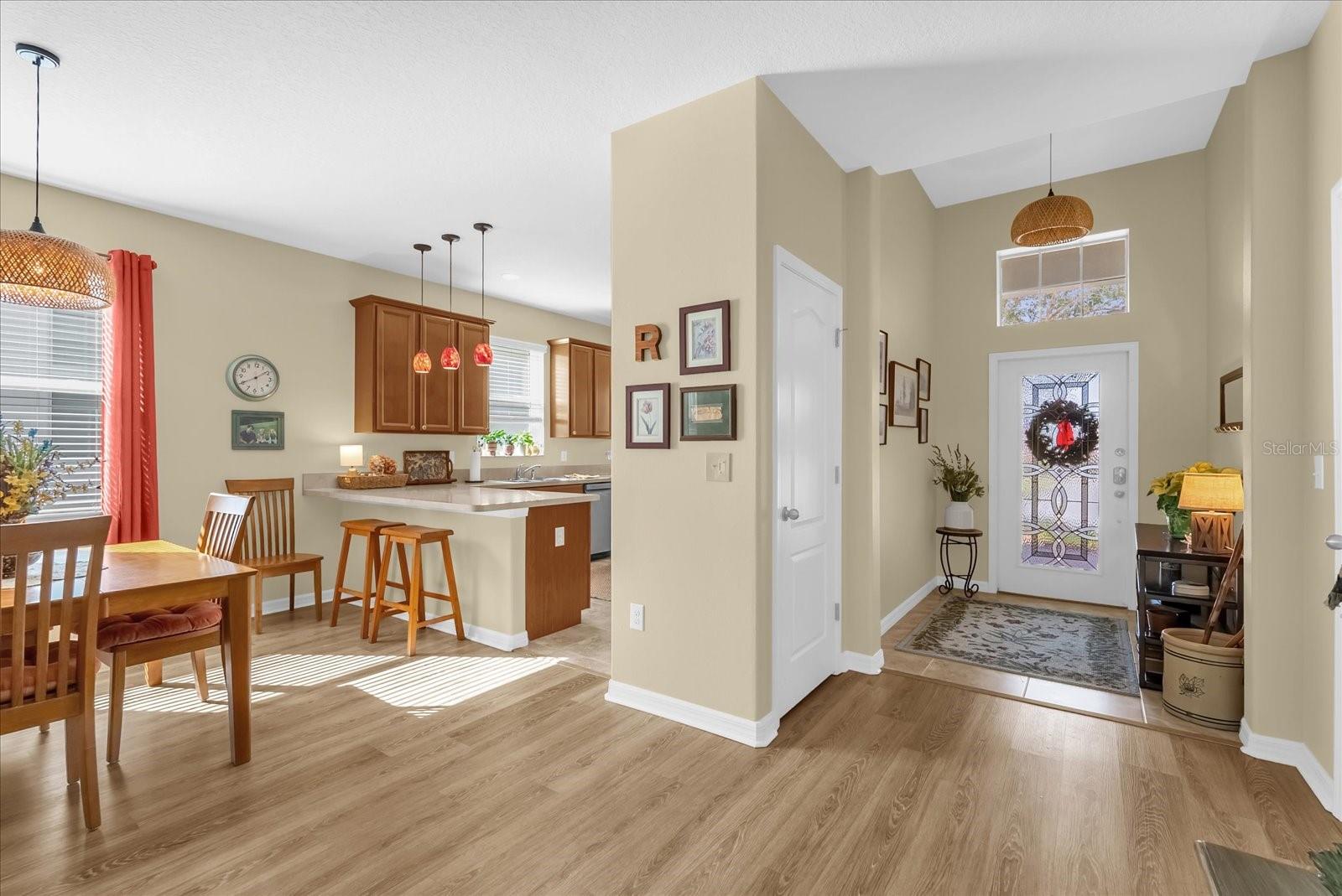 Image 4 of 48 For 3808 Serena Lane