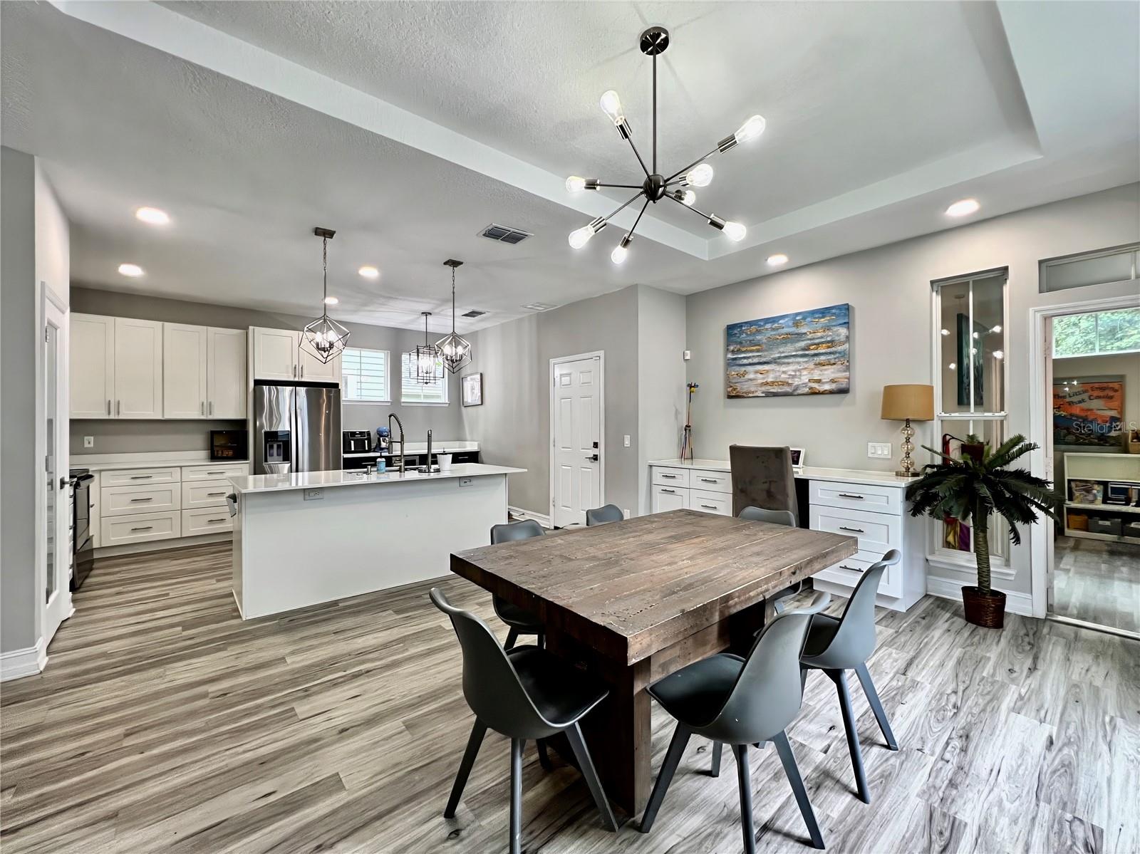 Image 13 of 39 For 839 Lake Evalyn Drive