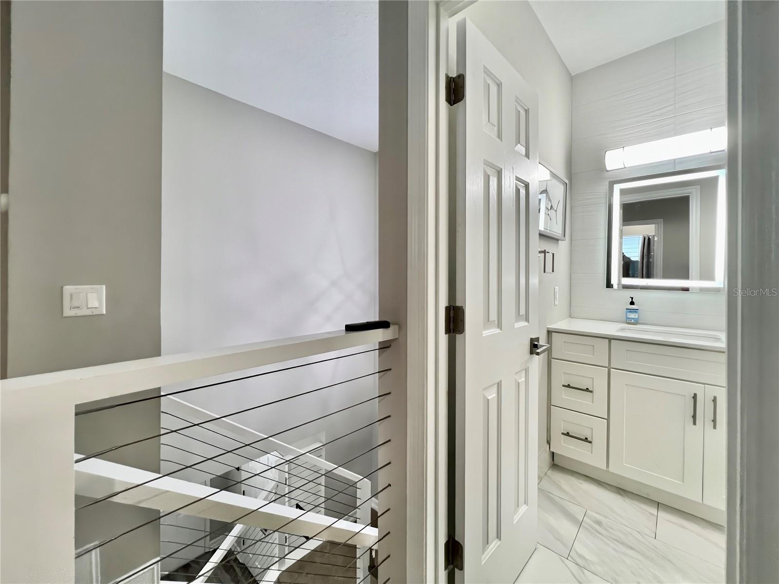 Image 23 of 39 For 839 Lake Evalyn Drive