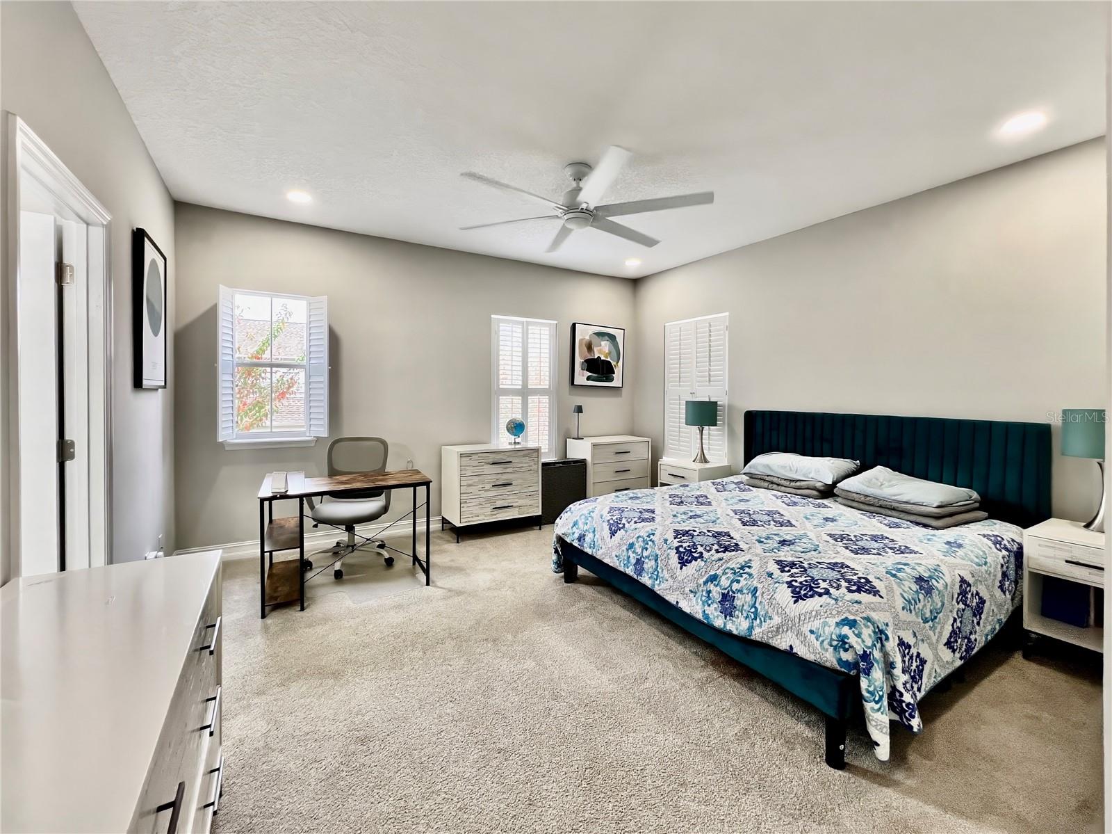 Image 25 of 39 For 839 Lake Evalyn Drive