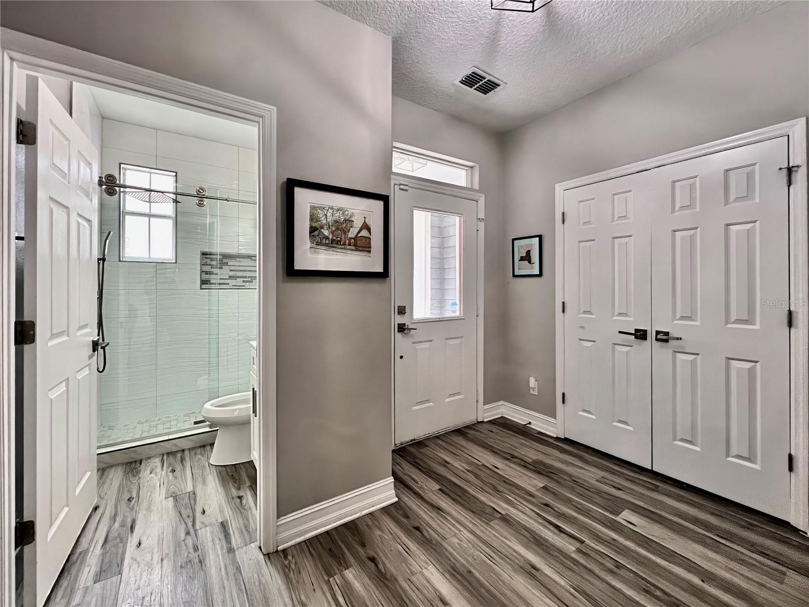 Image 4 of 39 For 839 Lake Evalyn Drive