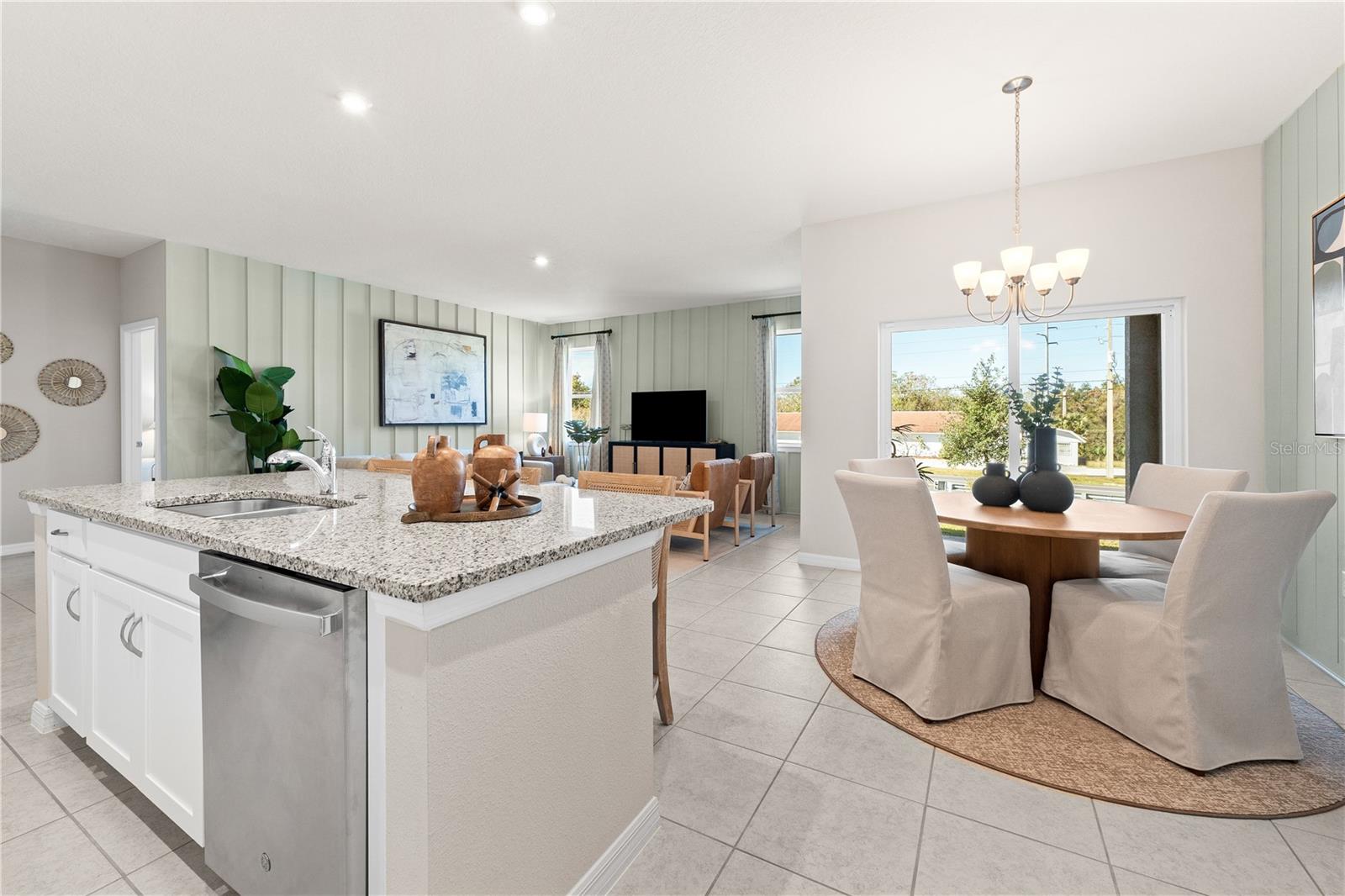 Image 12 of 41 For 1116 Clay Boulevard