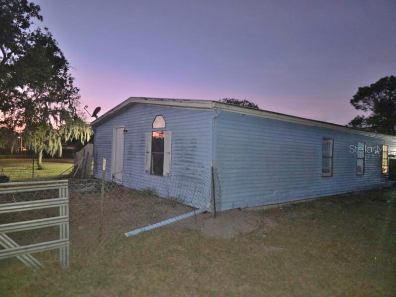 Image 4 of 12 For 13126 Hicks Road