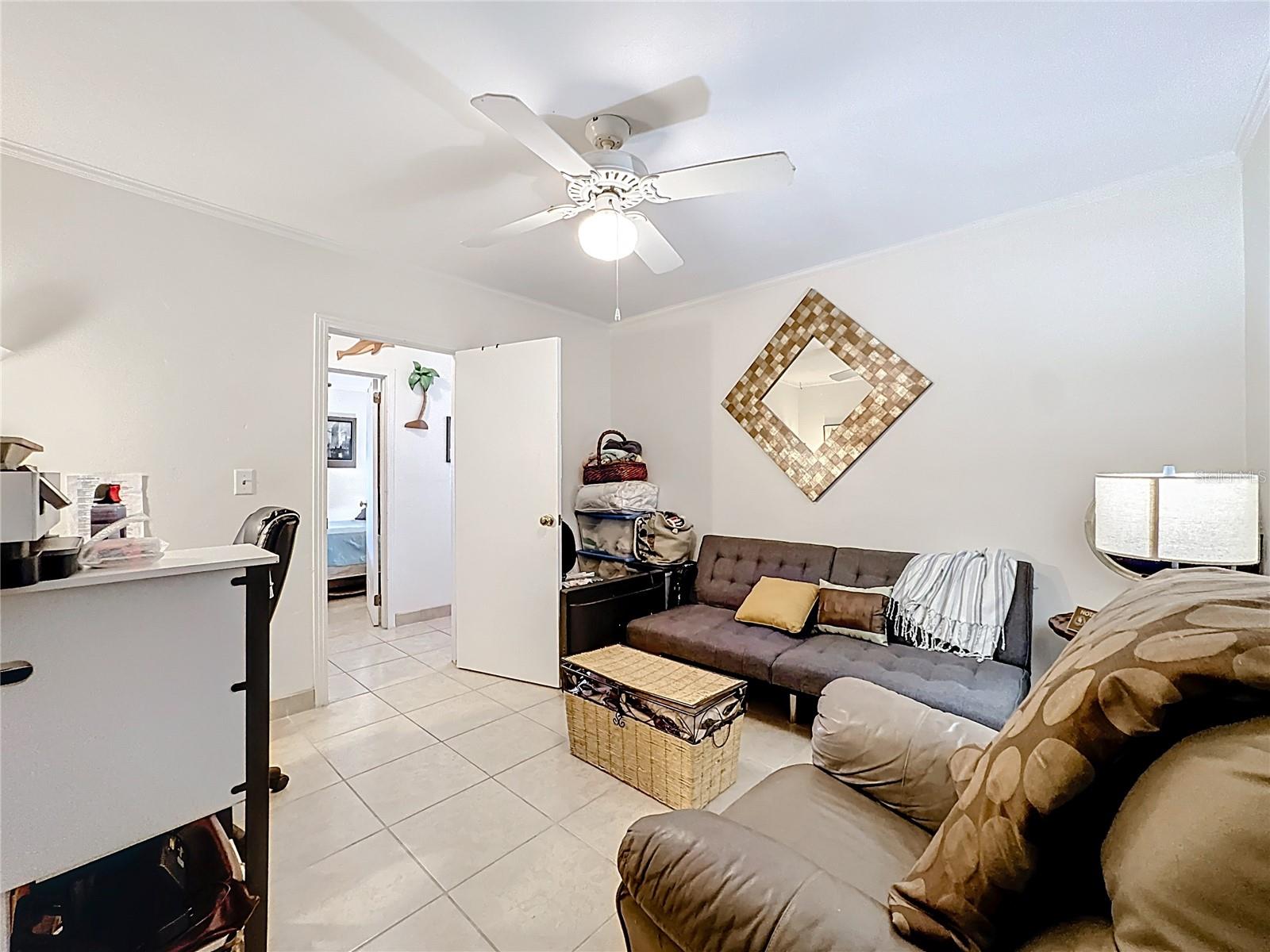 Image 27 of 78 For 833 Oxford Street