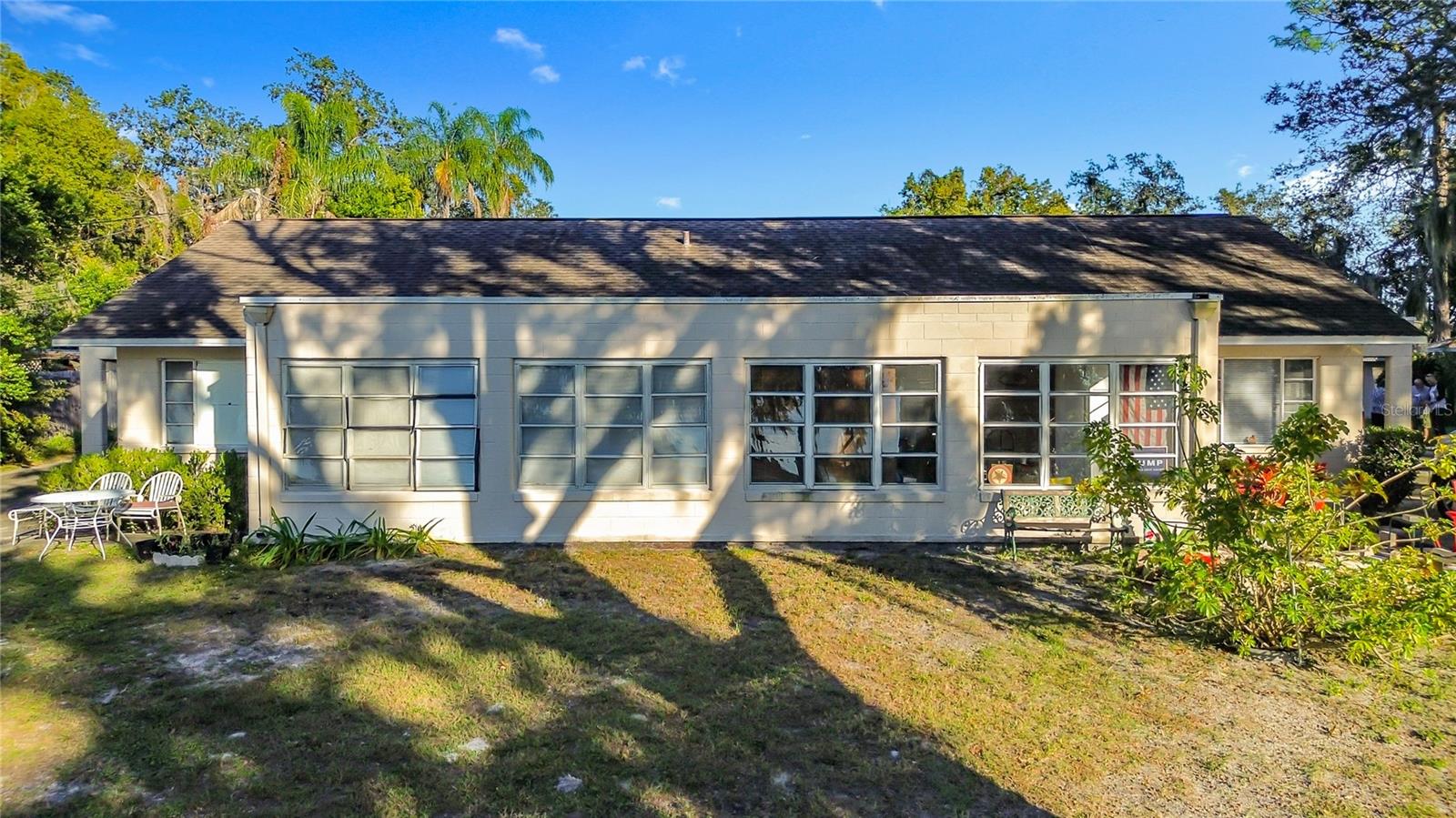 Image 59 of 78 For 833 Oxford Street