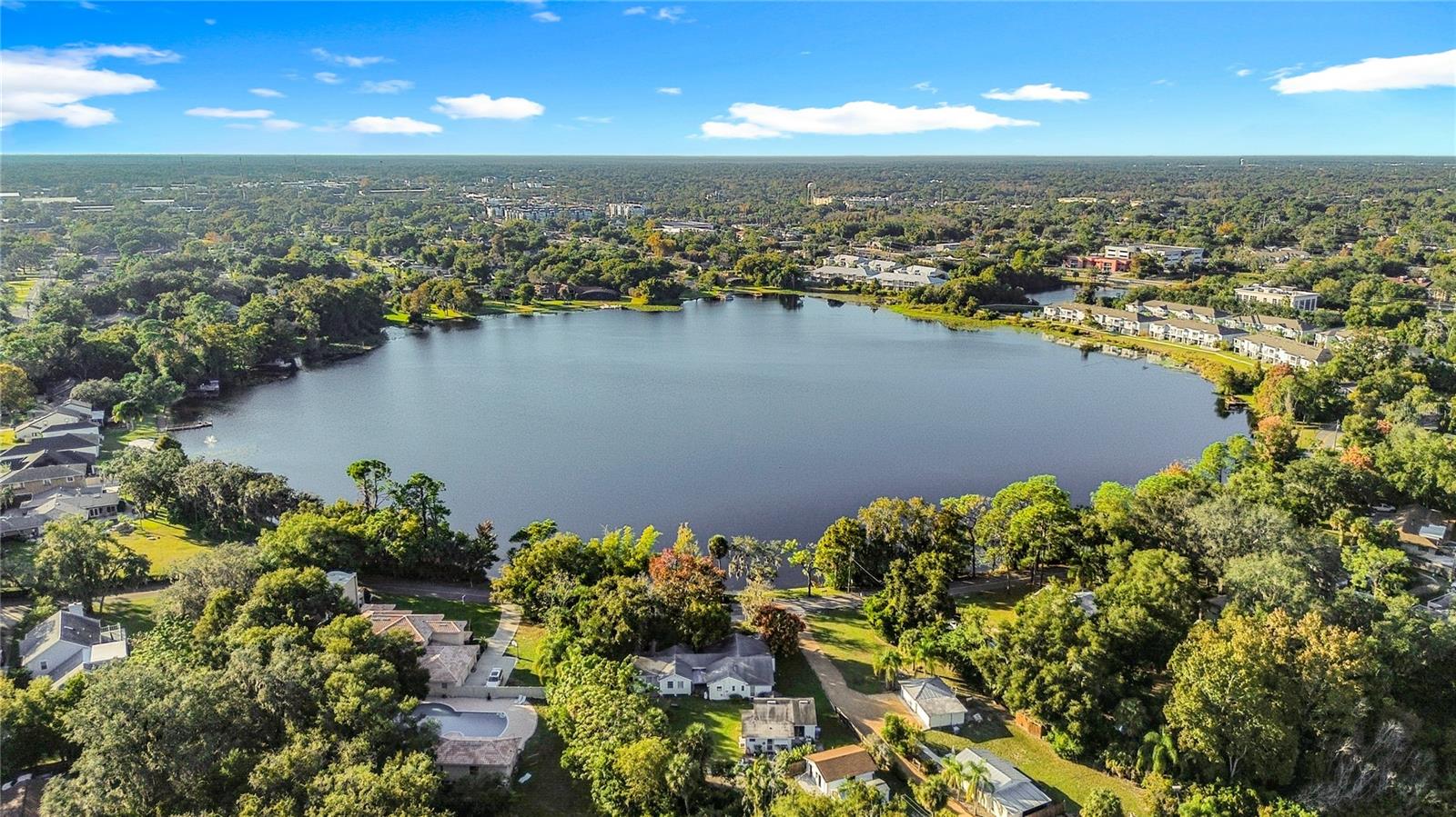 Image 69 of 78 For 833 Oxford Street