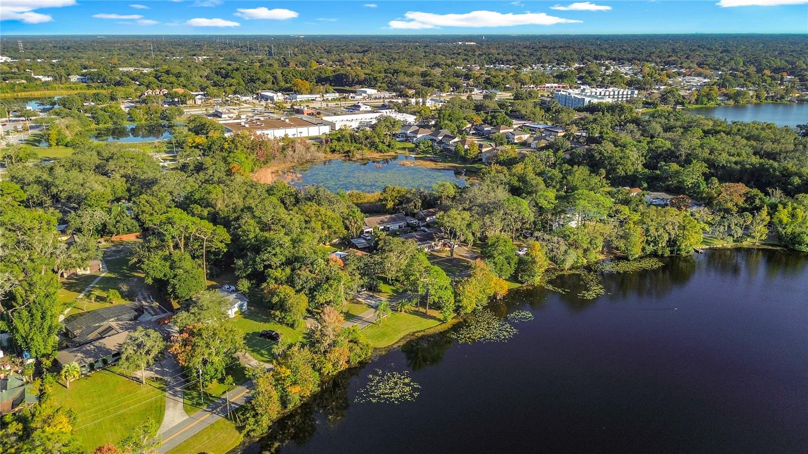 Image 72 of 78 For 833 Oxford Street