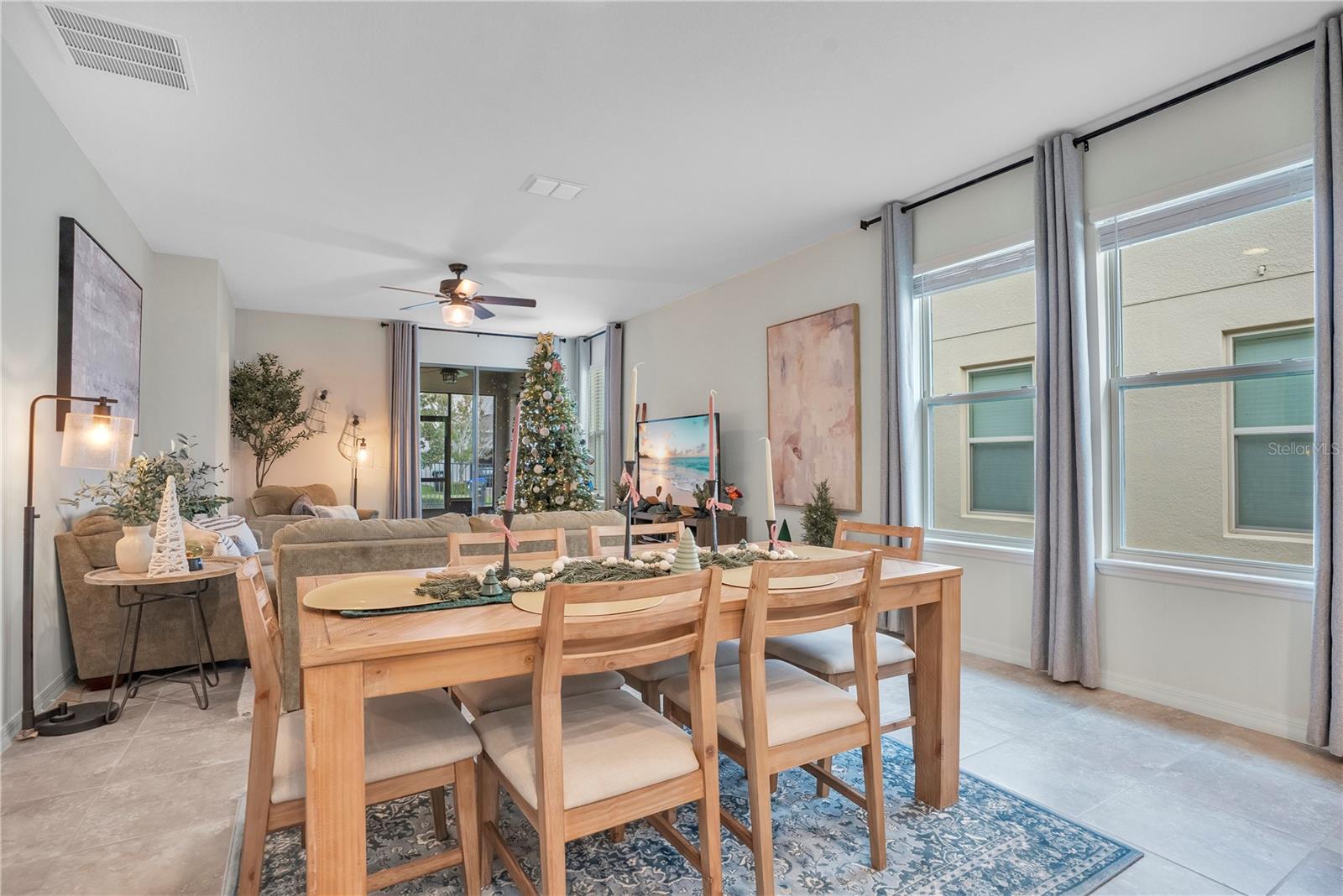 Image 16 of 49 For 16125 Azure Key Street