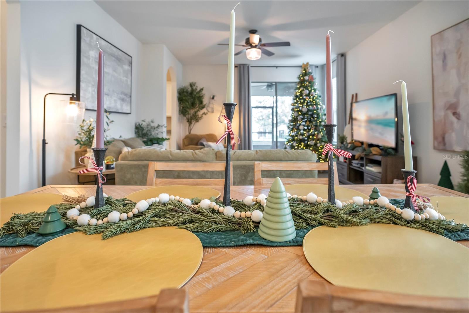 Image 17 of 49 For 16125 Azure Key Street