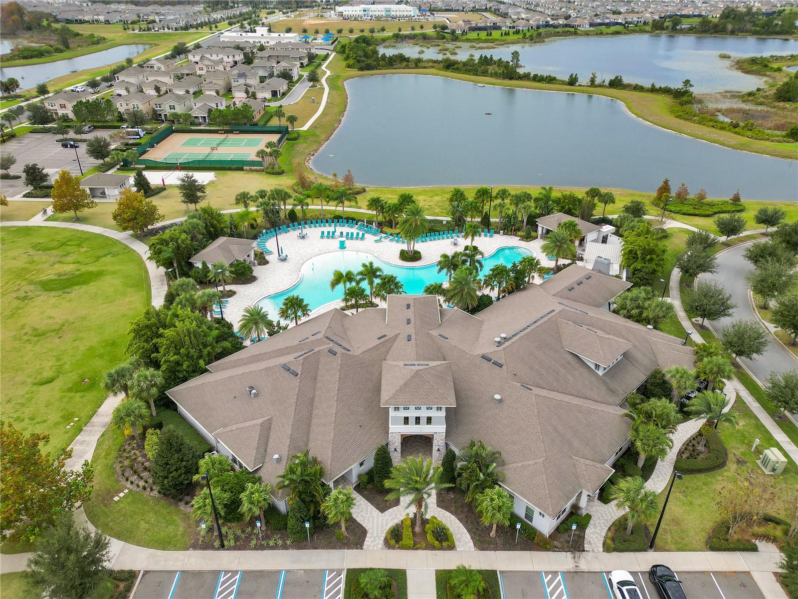 Image 40 of 49 For 16125 Azure Key Street