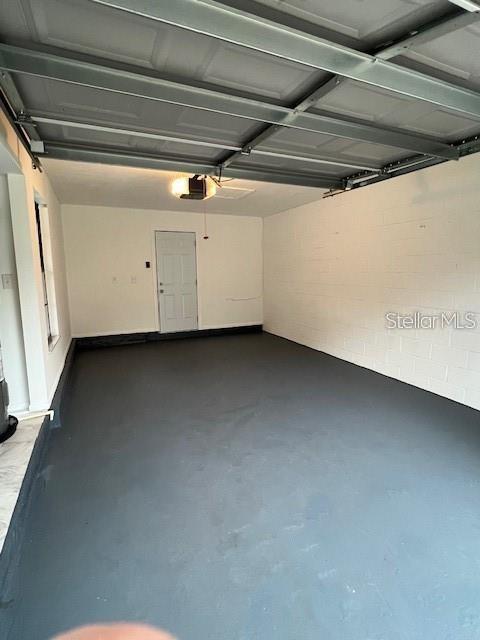 Image 29 of 30 For 411 Poplar Court