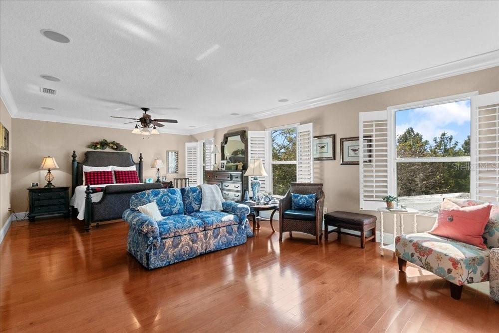 Image 19 of 45 For 617 Legacy Park Drive