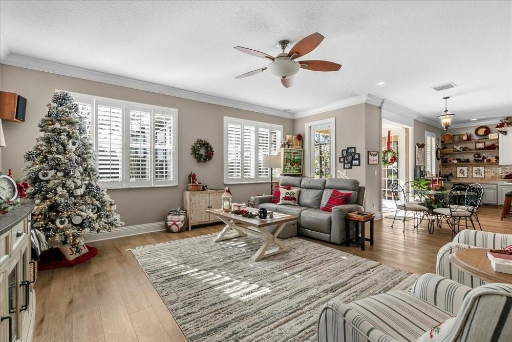 Image 8 of 45 For 617 Legacy Park Drive