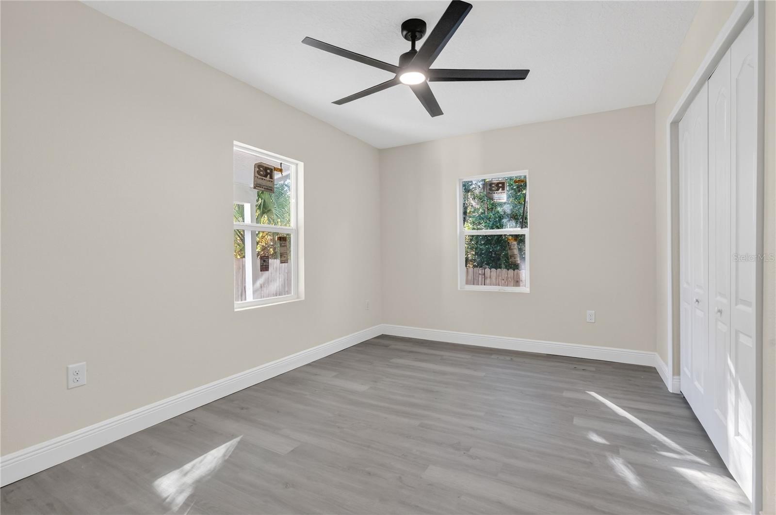 Image 34 of 39 For 40415 Country Road