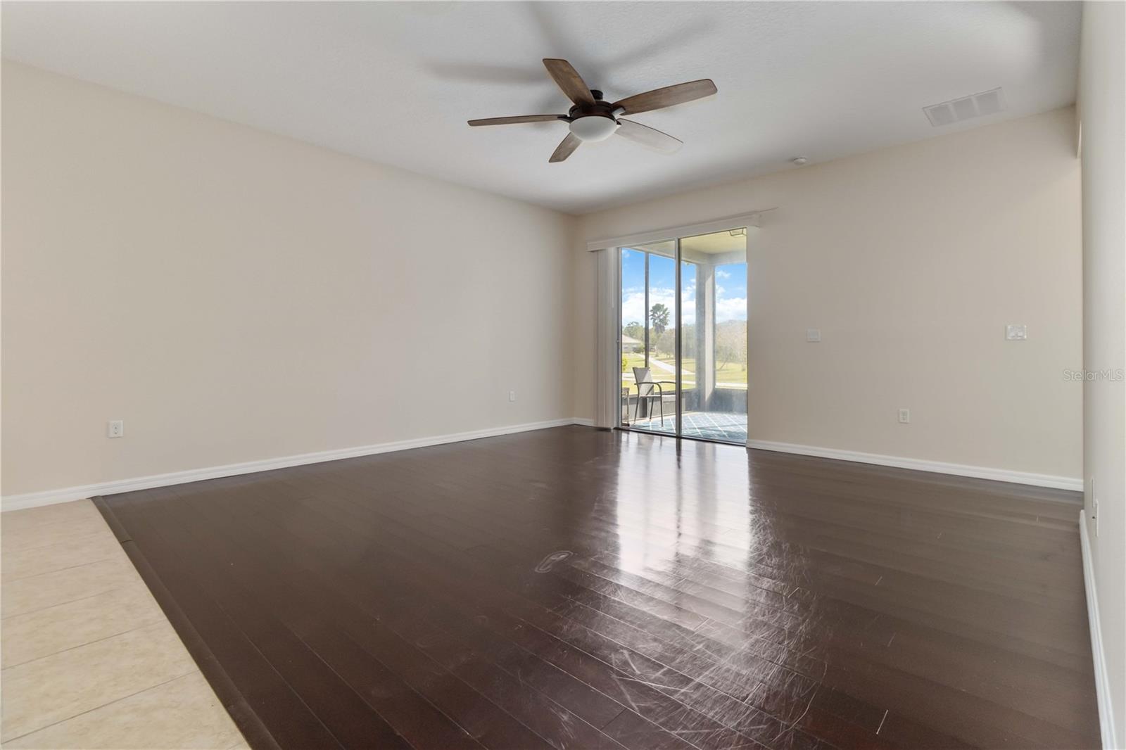 Image 16 of 49 For 5425 Brilliance Circle