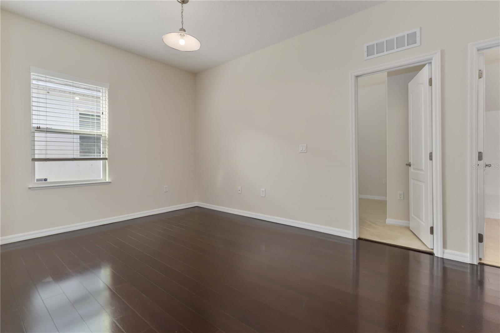 Image 22 of 49 For 5425 Brilliance Circle