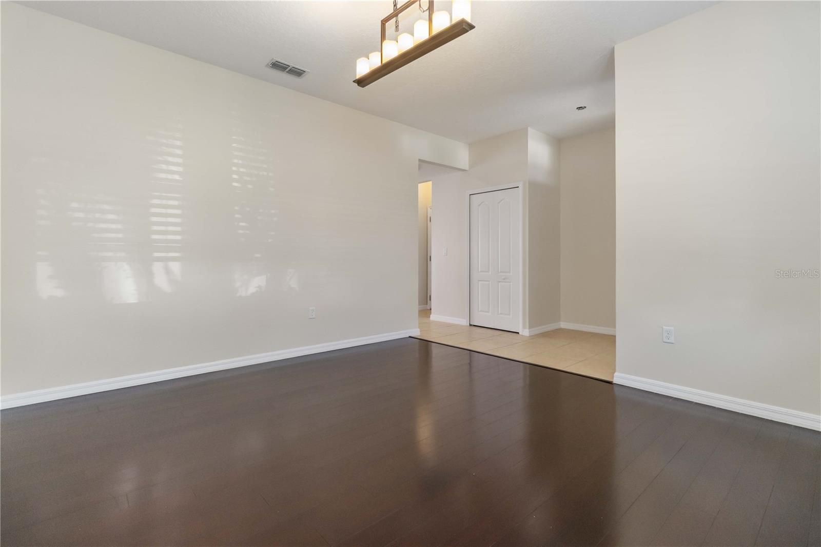 Image 9 of 49 For 5425 Brilliance Circle