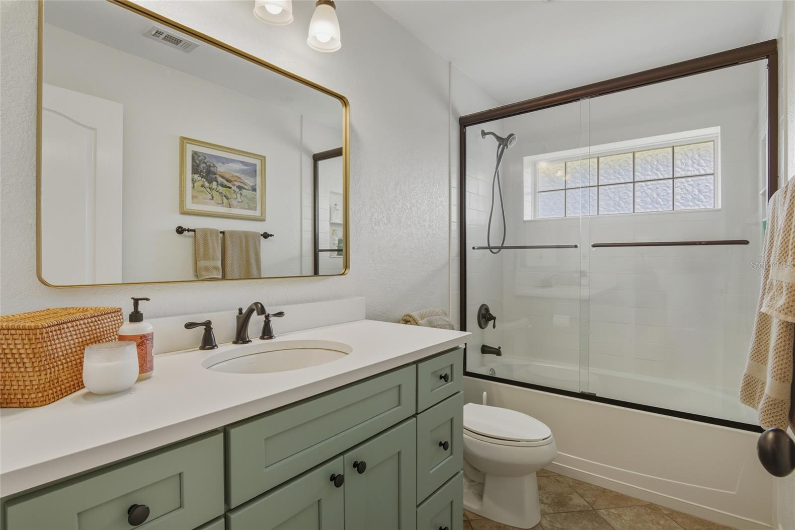 Image 27 of 53 For 1804 Maple Leaf Drive