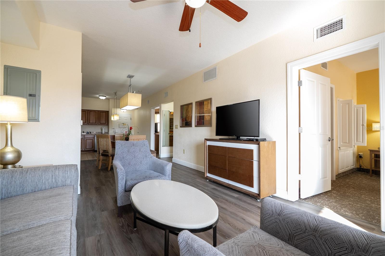 Image 22 of 70 For 12527 Floridays Resort Drive 611-e