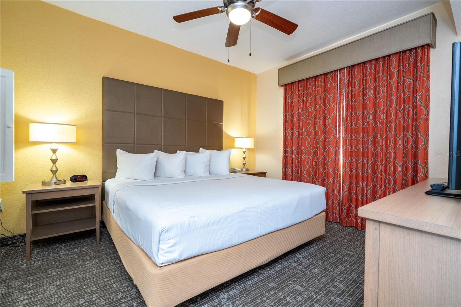 Image 38 of 70 For 12527 Floridays Resort Drive 611-e