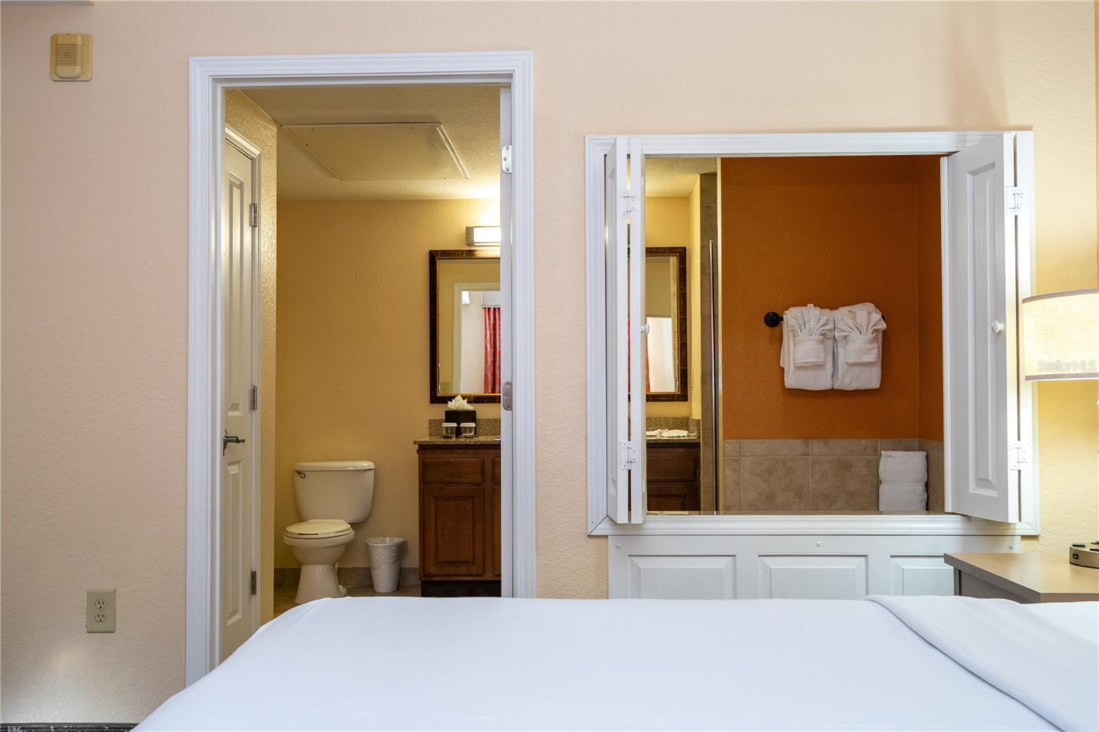 Image 43 of 70 For 12527 Floridays Resort Drive 611-e