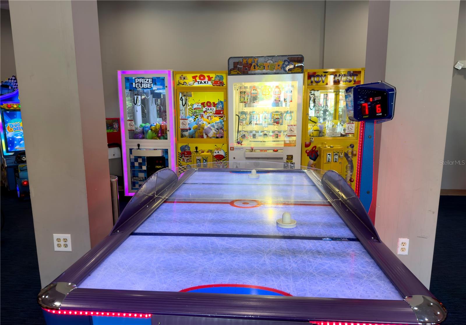 Image 65 of 70 For 12527 Floridays Resort Drive 611-e