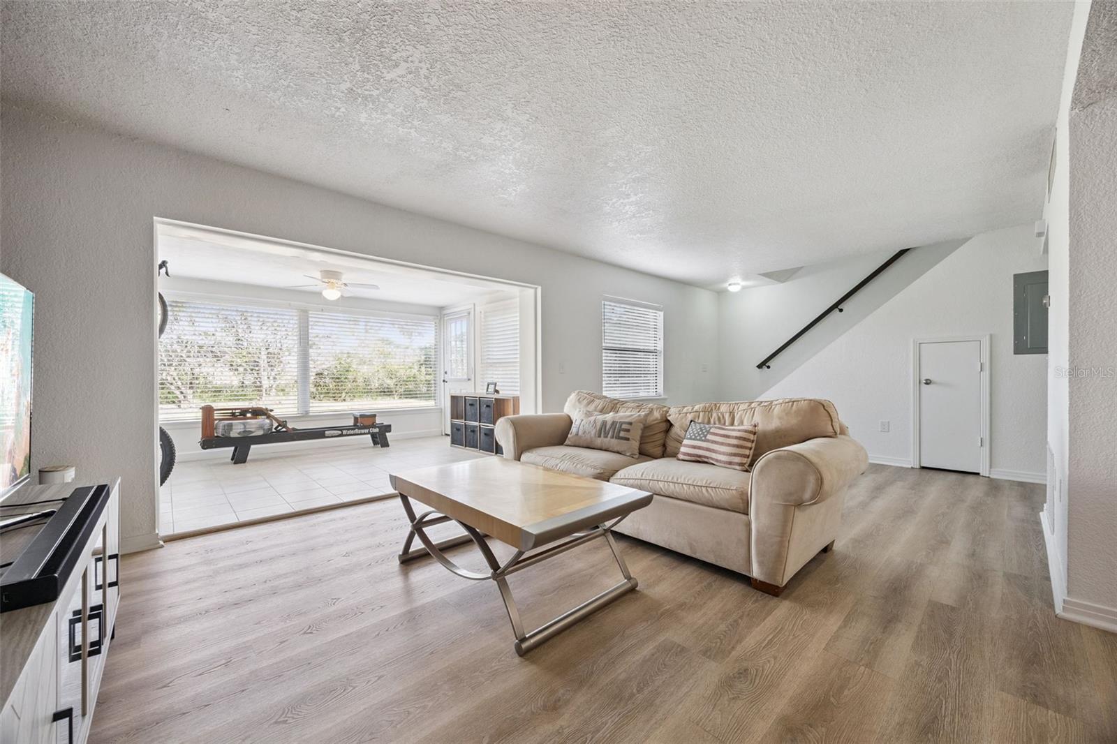 Image 13 of 63 For 136 Teriwood Court