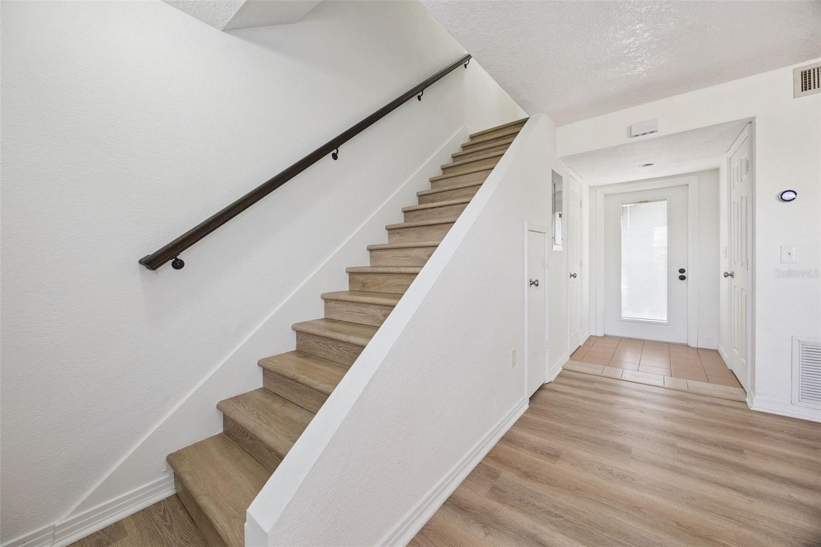 Image 23 of 63 For 136 Teriwood Court