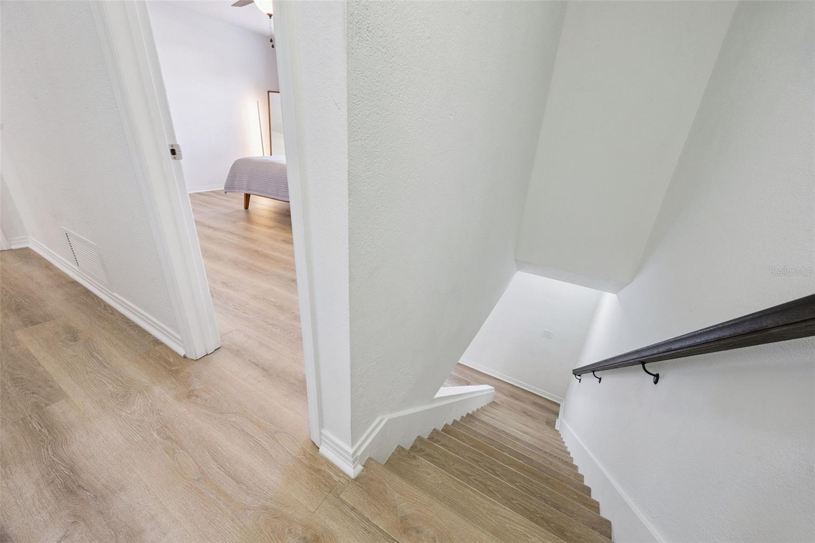 Image 24 of 63 For 136 Teriwood Court