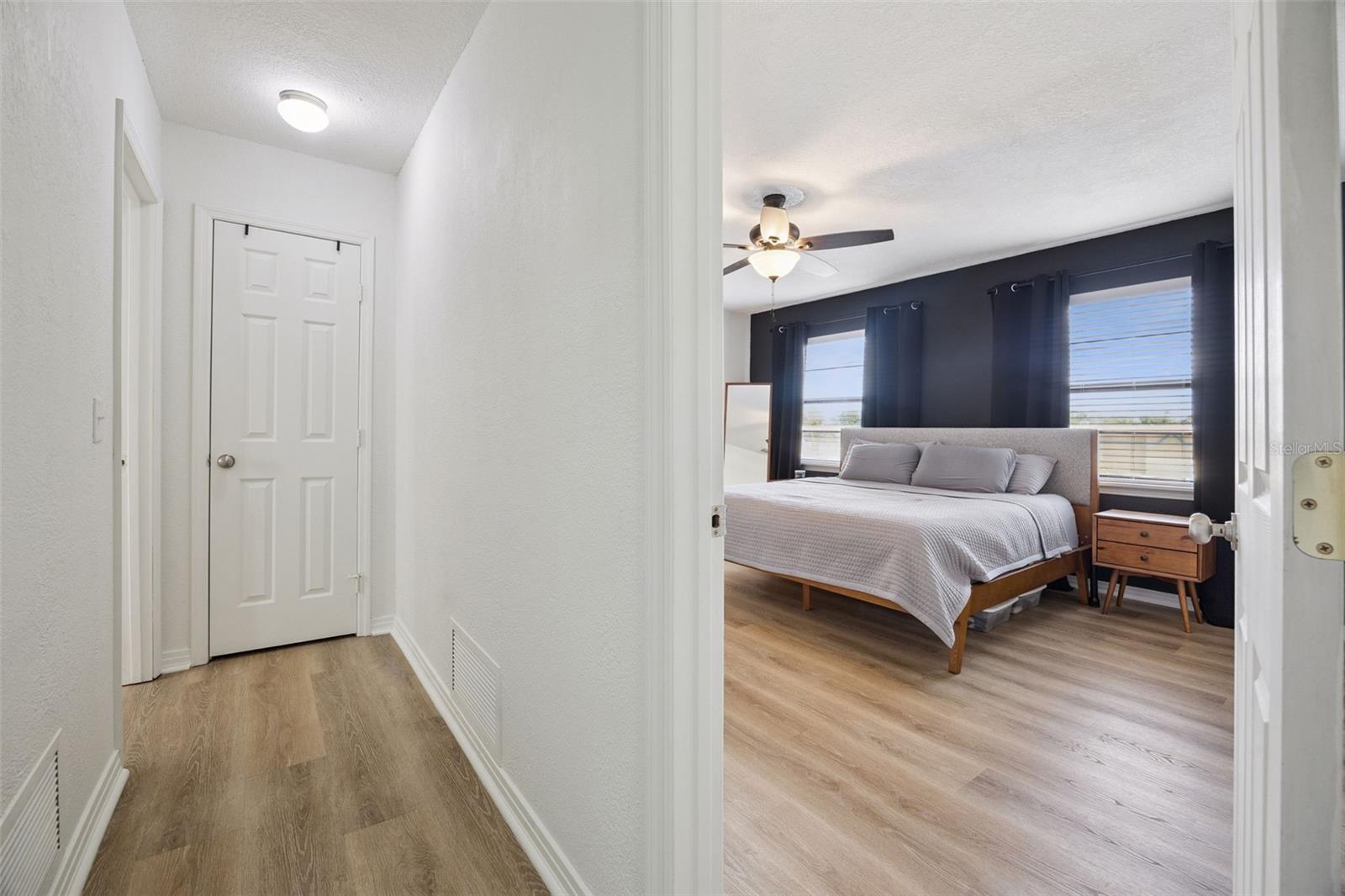 Image 25 of 63 For 136 Teriwood Court