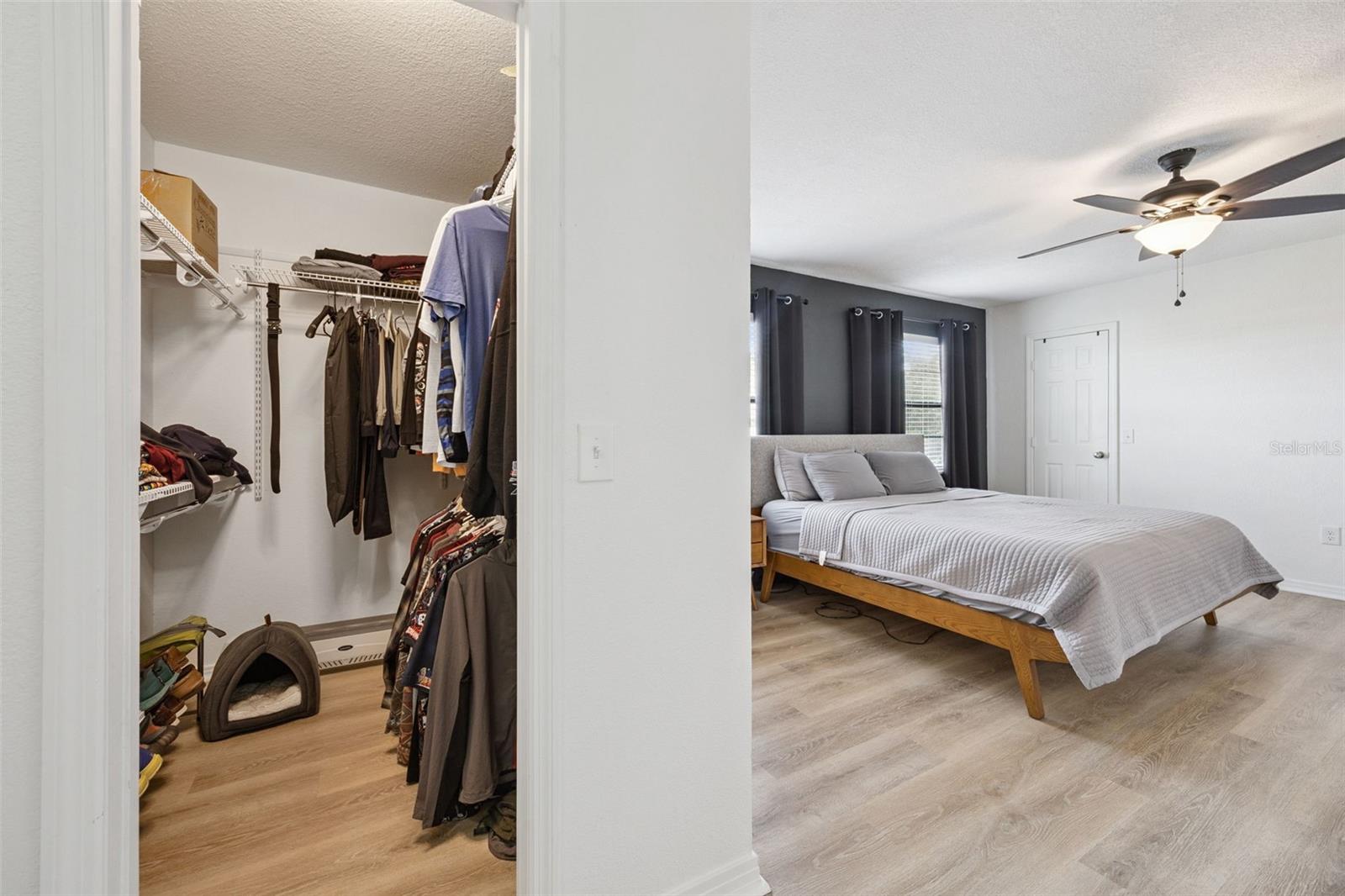 Image 29 of 63 For 136 Teriwood Court