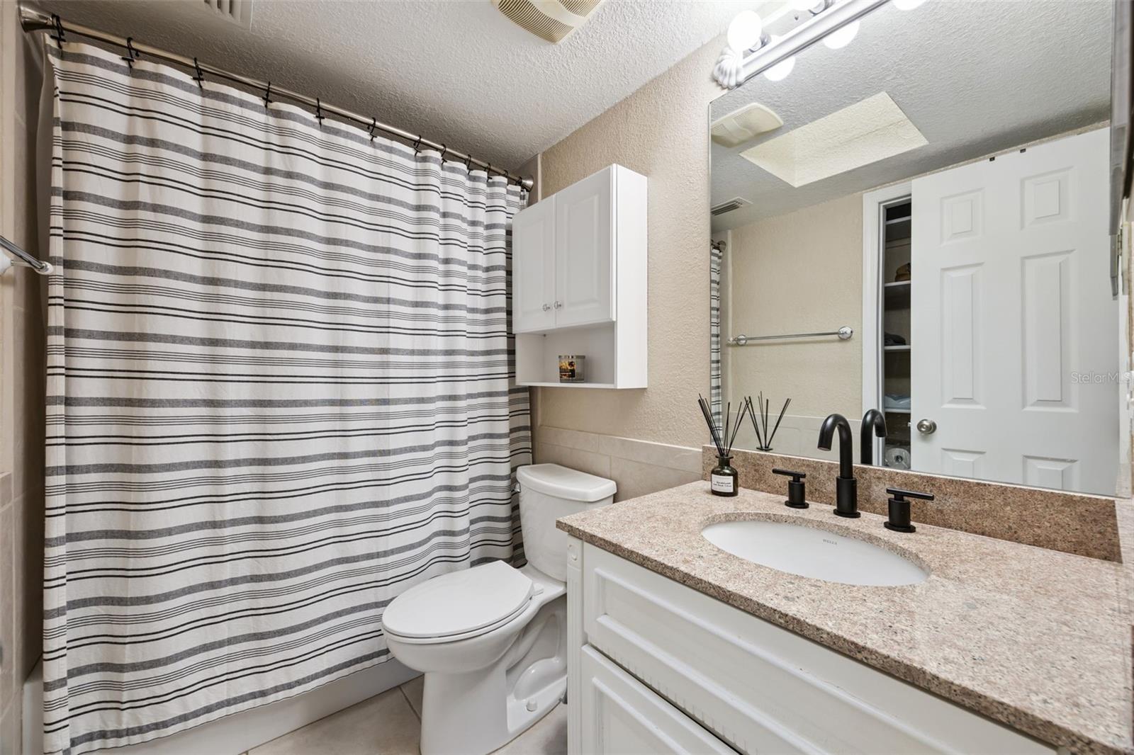 Image 34 of 63 For 136 Teriwood Court