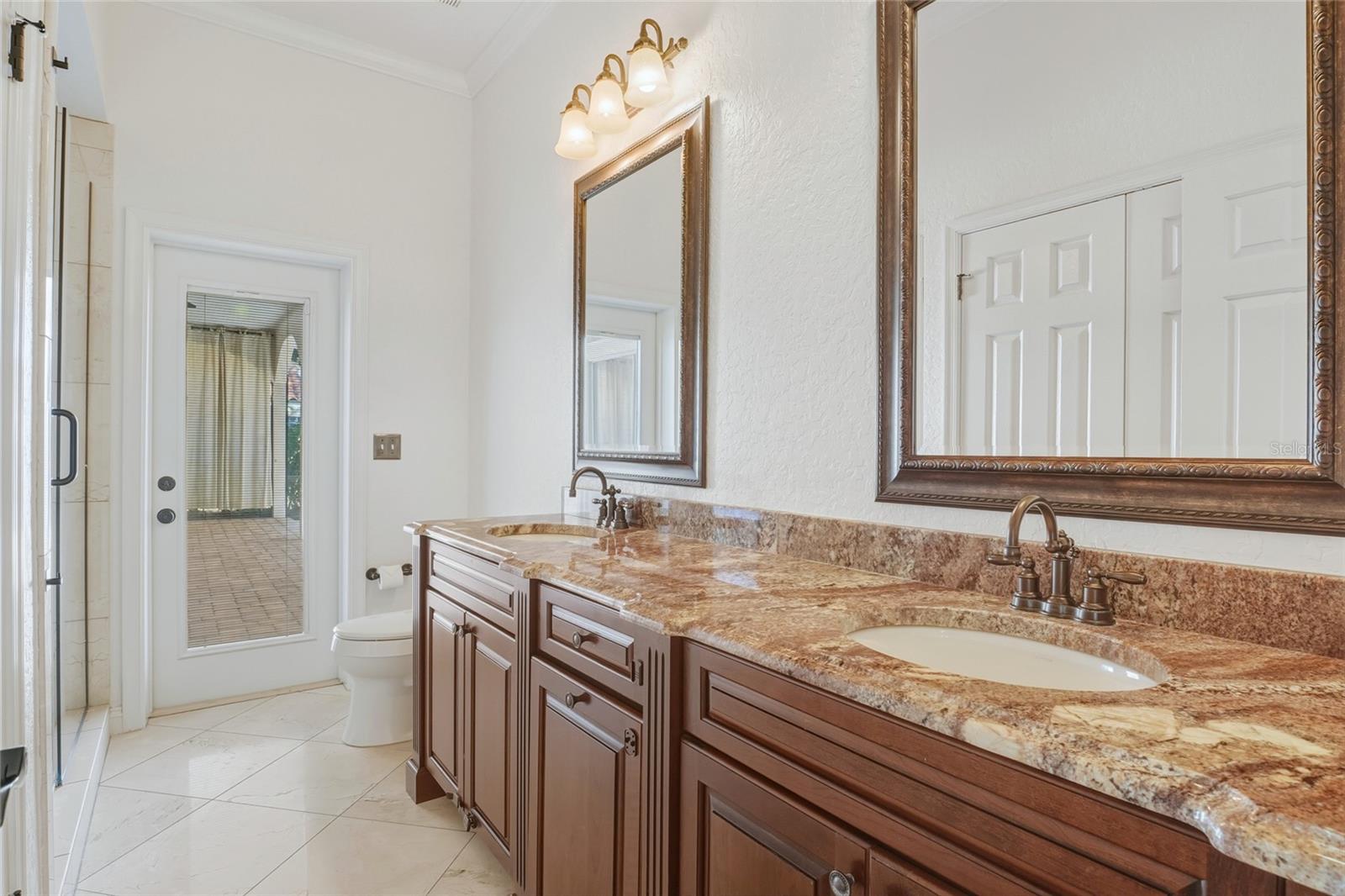 Image 29 of 47 For 7725 Apple Tree Circle