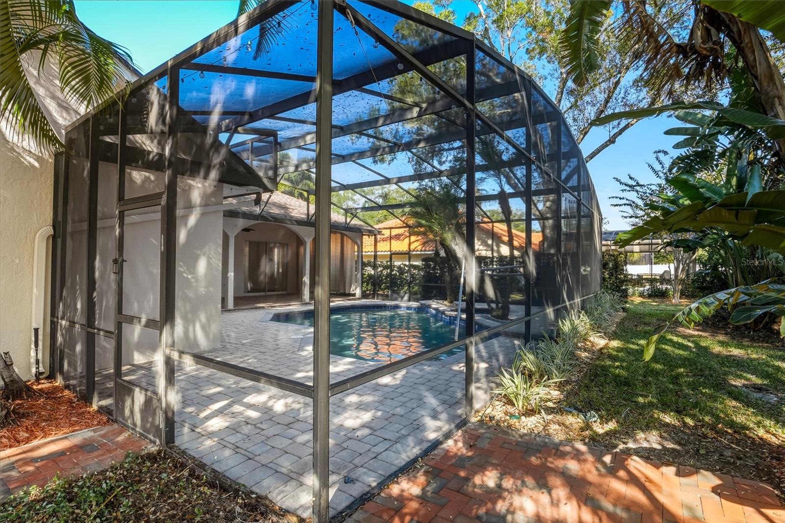 Image 35 of 47 For 7725 Apple Tree Circle