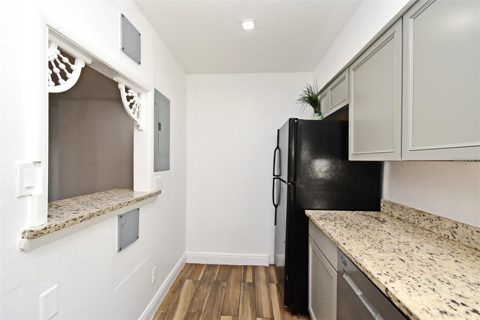 Image 3 of 11 For 3057 Aaron Burr Avenue 1