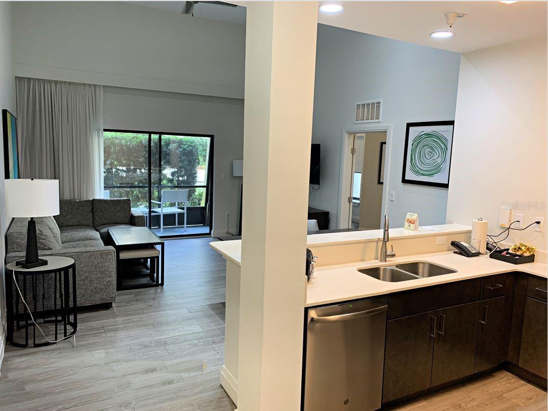 Image 55 of 56 For 14501 Grove Resort Avenue 2536