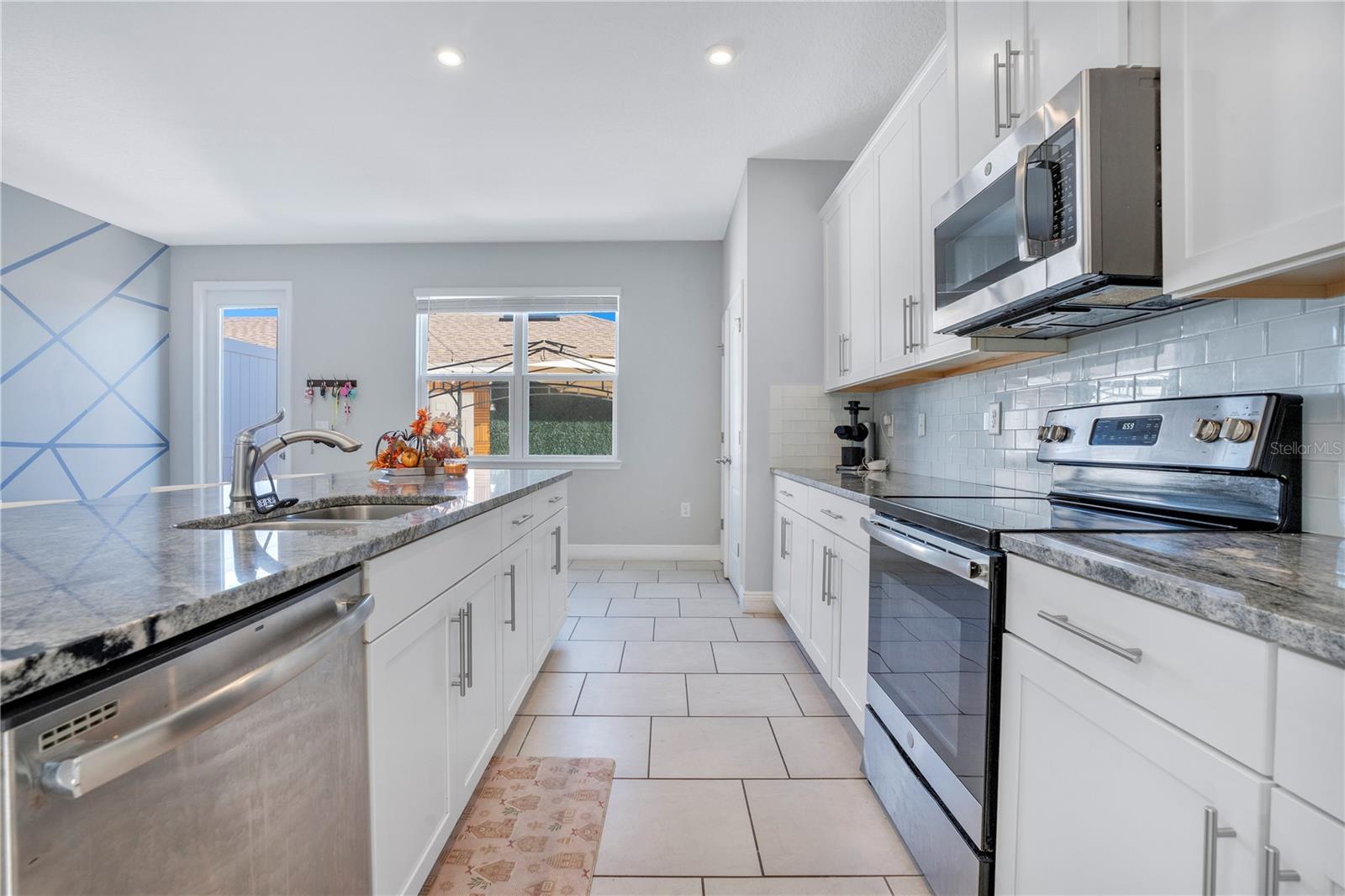 Image 16 of 36 For 6149 Elfin Herb Way