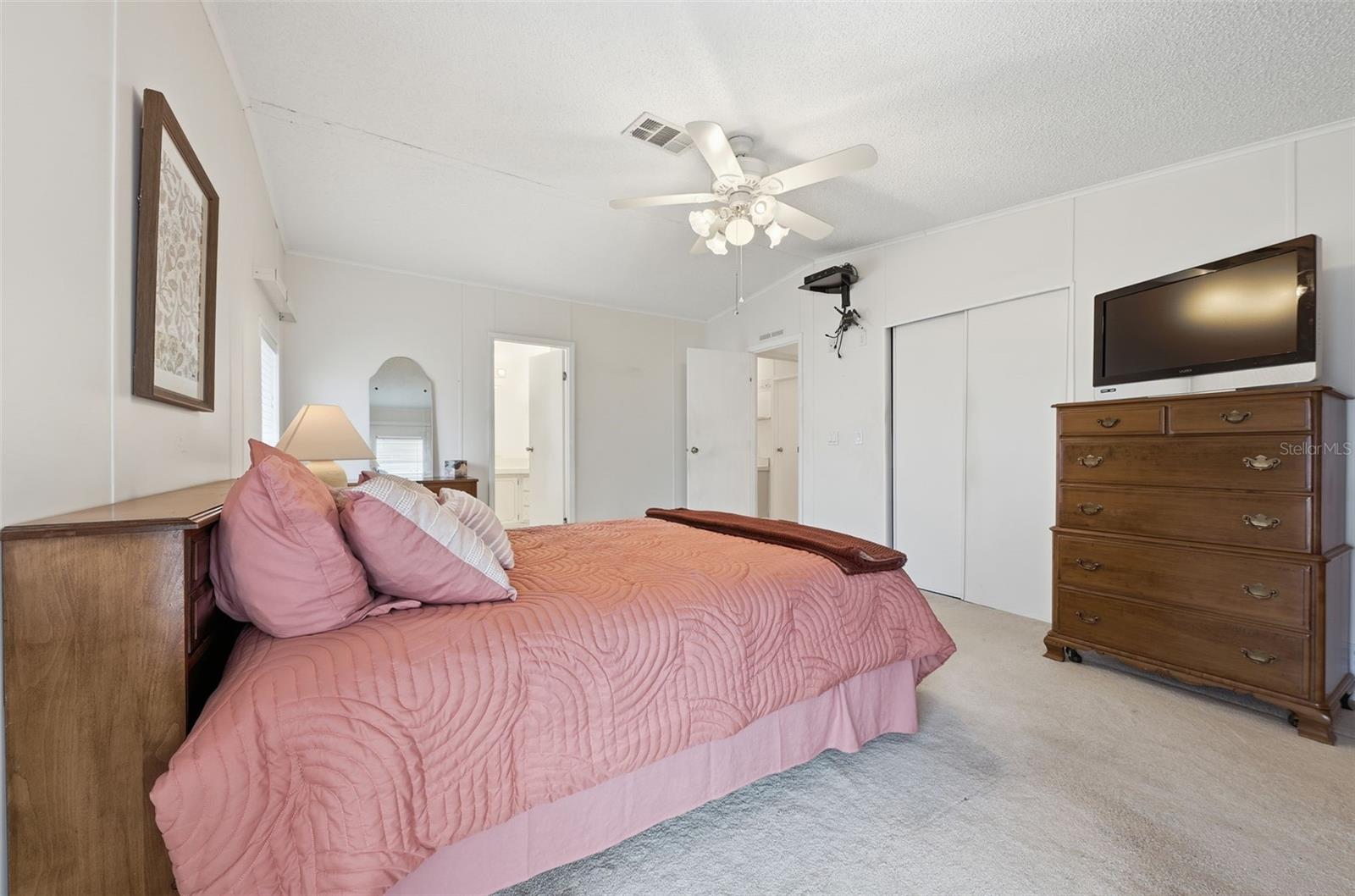 Image 21 of 24 For 243 Douglas Park Avenue