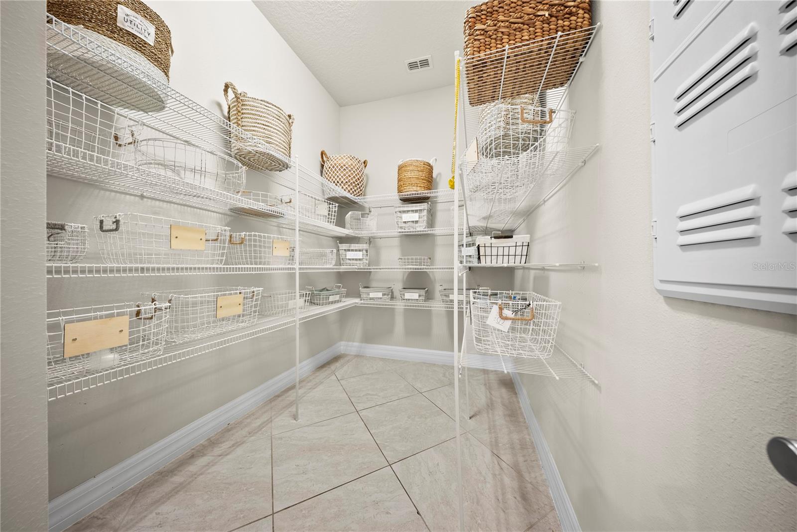 Image 11 of 70 For 7905 Wandering Way