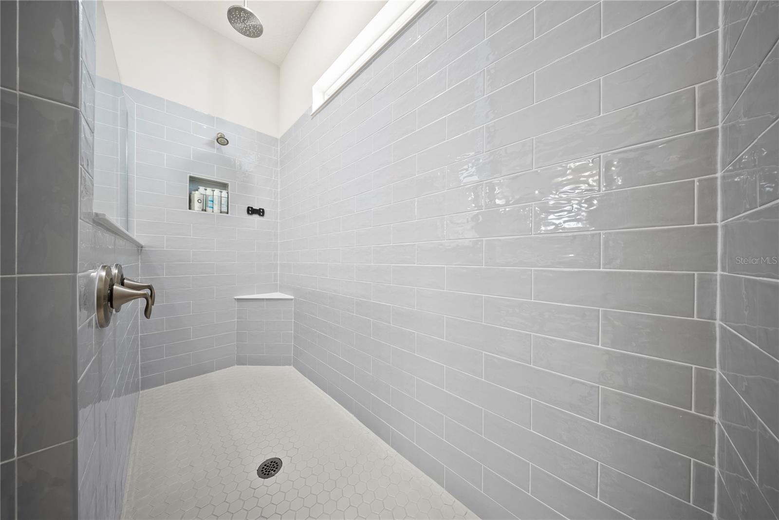 Image 31 of 70 For 7905 Wandering Way