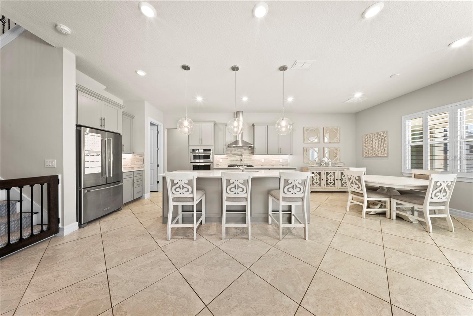 Image 4 of 70 For 7905 Wandering Way