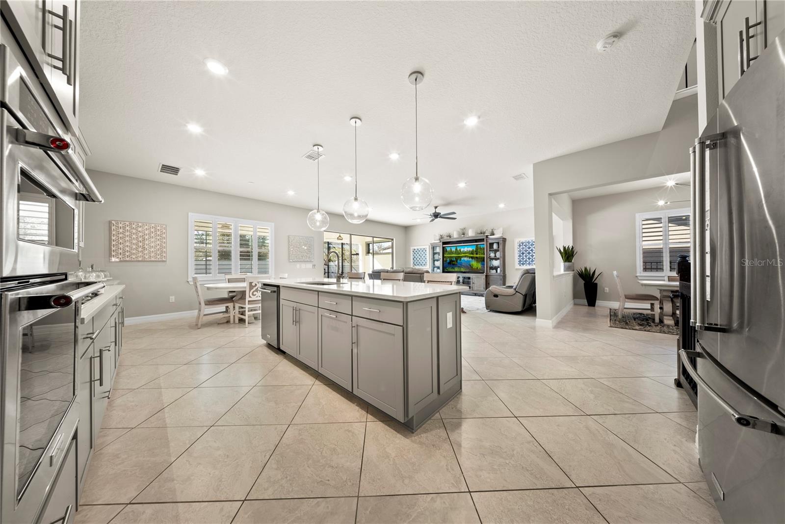 Image 5 of 70 For 7905 Wandering Way